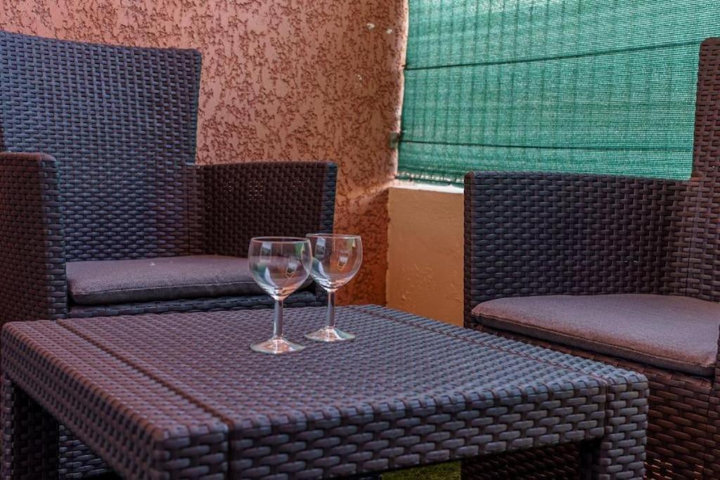 Appartement Climatise Avec Terrasse Tout Equipe A 5Min De La Gare St Charles Marseille Ngoại thất bức ảnh
